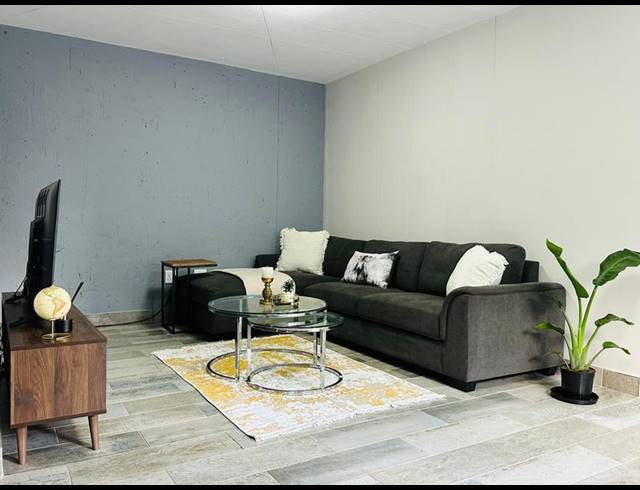 0 BEDROOM PROPERTY TO RENT IN ESSENWOOD